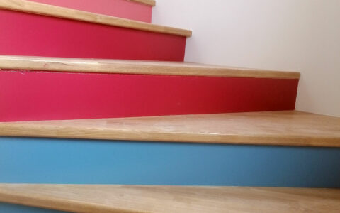 Peindre un escalier : conseils pratiques pour un rendu durable et professionnel